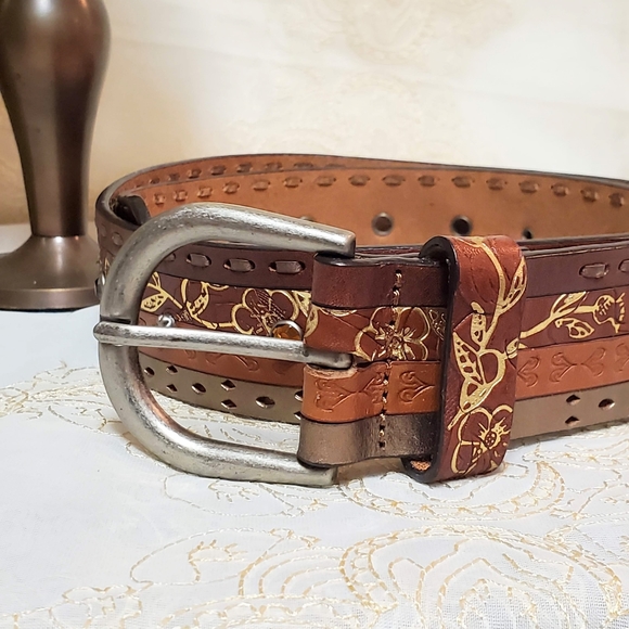 Fossil Leather Belt - Picture 3 of 10